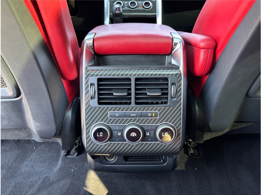 Vehicle image 37 of 57