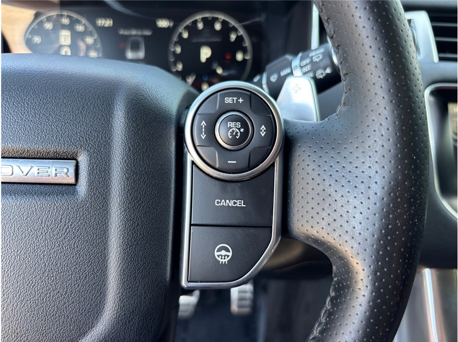 Vehicle image 41 of 57
