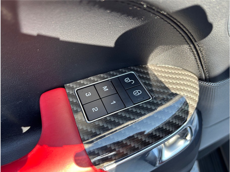 Vehicle image 39 of 57