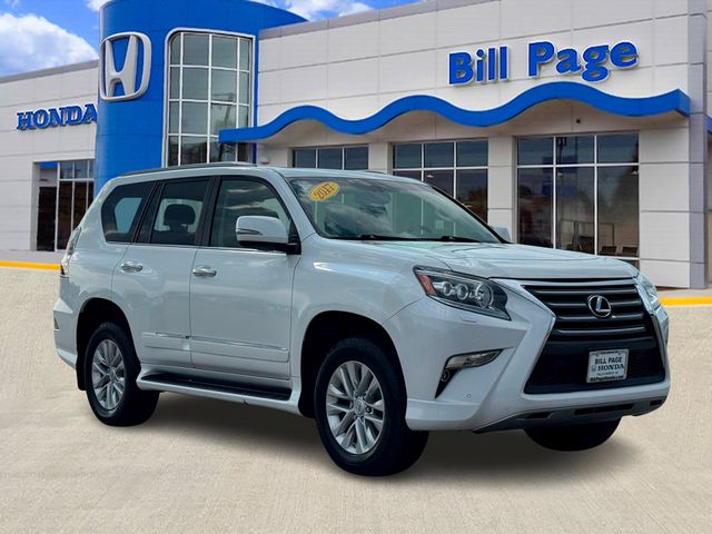 2017 Lexus GX 460 Premium Image 2 of 32