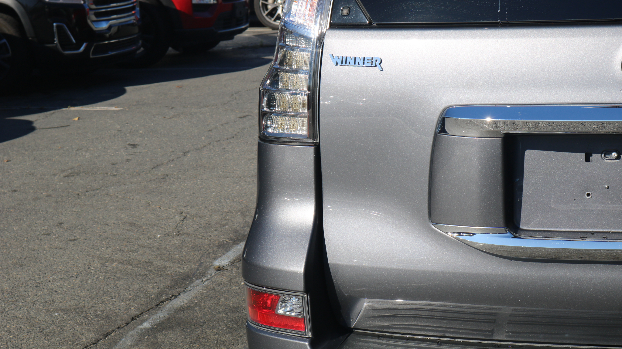 2017 Lexus GX Image 32 of 32