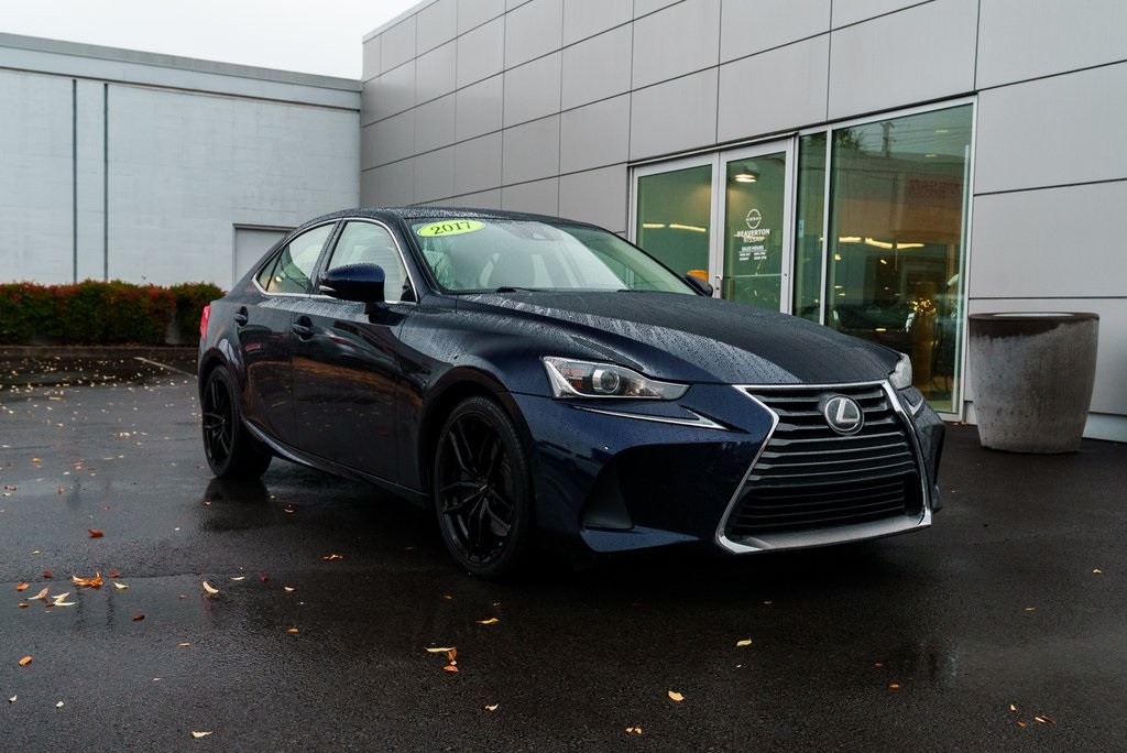2017 Lexus IS 300 F Sport Image 4 of 29