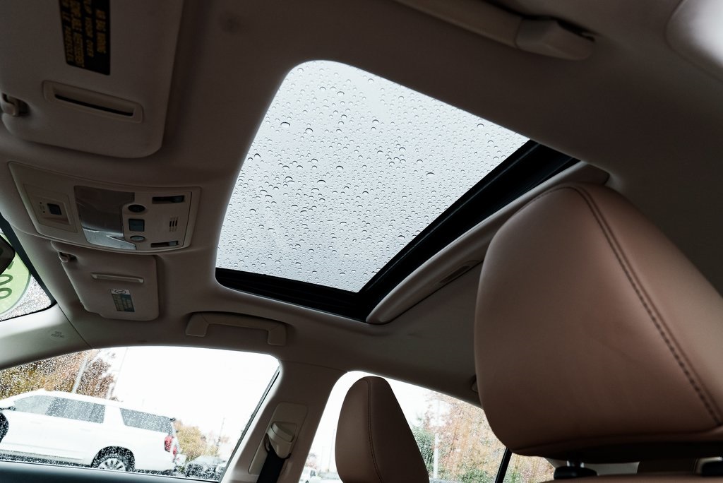 2017 Lexus IS 300 F Sport Image 28 of 29