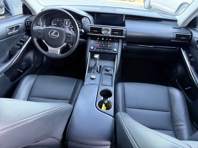 2017 Lexus IS Turbo Image 56 of 71