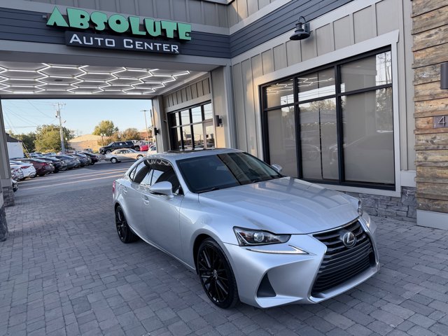 2017 Lexus IS Turbo Image 15 of 71
