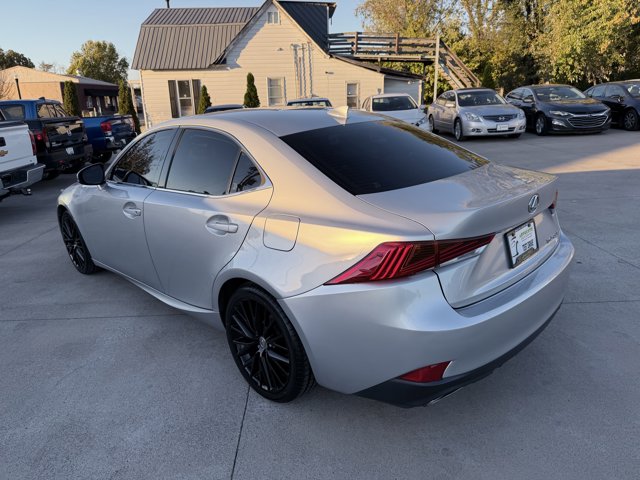 2017 Lexus IS Turbo Image 26 of 71