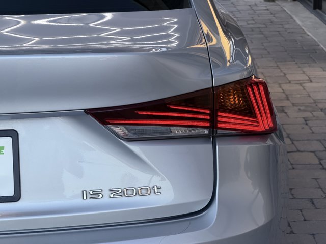 2017 Lexus IS Turbo Image 70 of 71