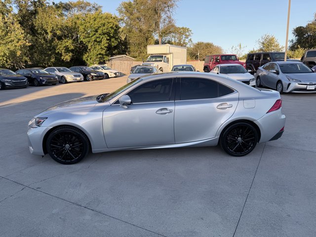 2017 Lexus IS Turbo Image 5 of 71