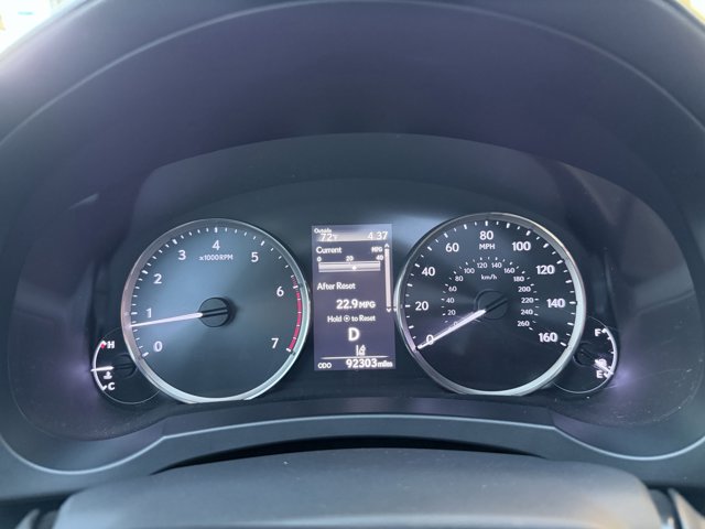 2017 Lexus IS Turbo Image 63 of 71