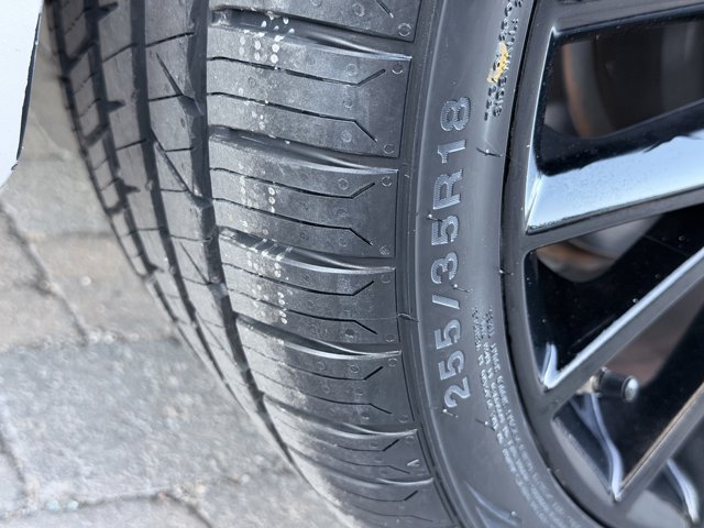 2017 Lexus IS Turbo Image 39 of 71