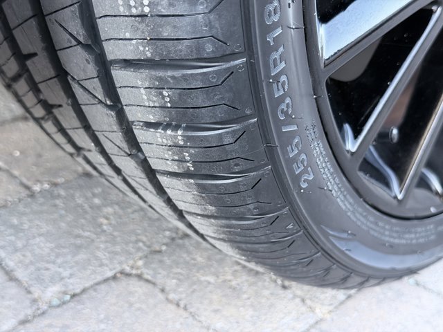 2017 Lexus IS Turbo Image 41 of 71