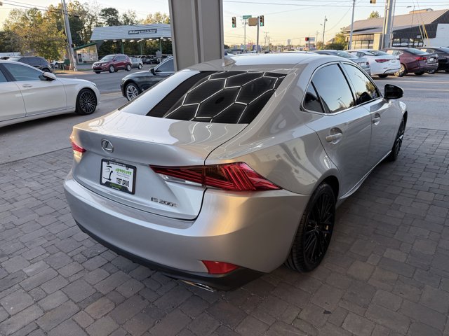 2017 Lexus IS Turbo Image 23 of 71