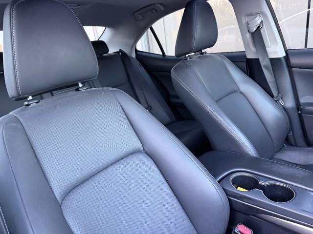 2017 Lexus IS Turbo Image 47 of 71