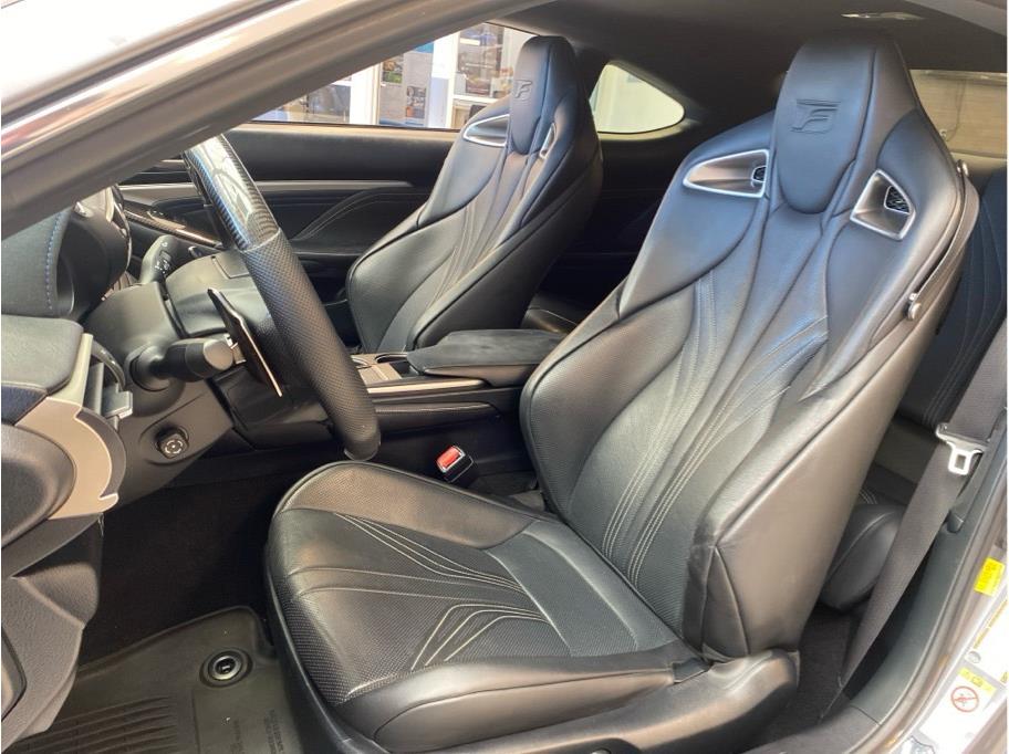 Vehicle image 14 of 22