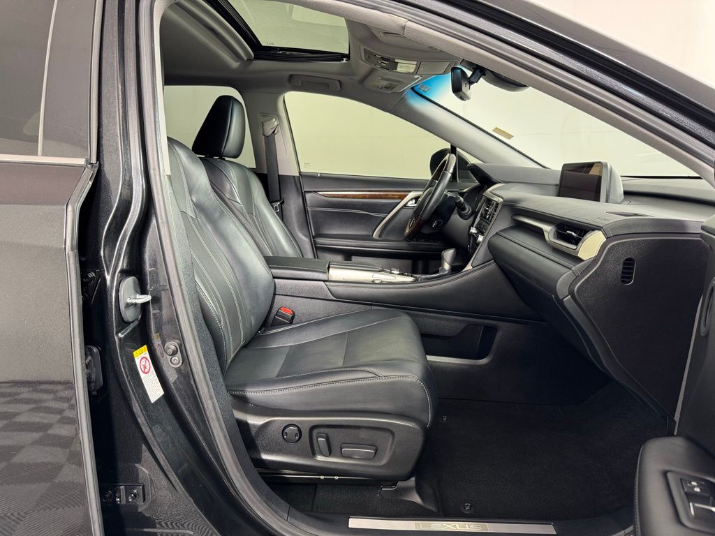 2017 Lexus RX 350 F Sport Image 12 of 48