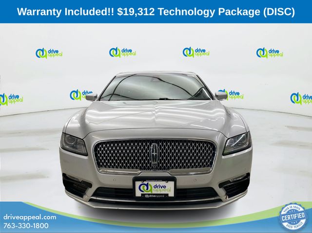 2017 Lincoln Continental Reserve Image 2 of 31