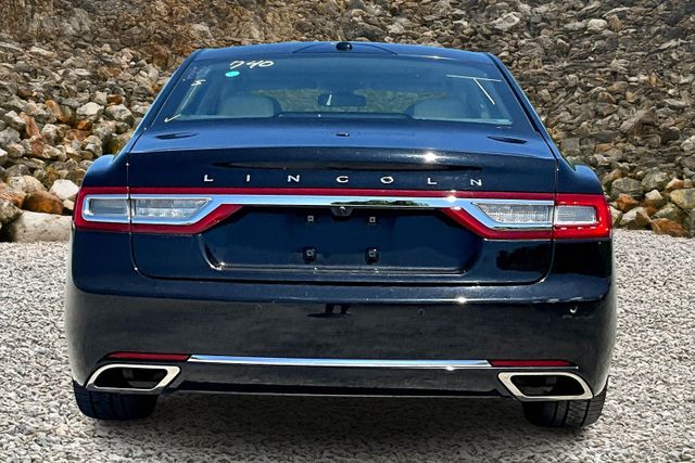 Vehicle image 5 of 33