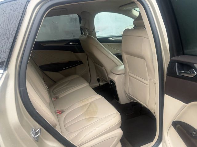 2017 Lincoln MKC Premiere Image 9 of 22