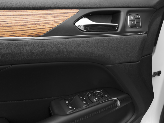 2017 Lincoln MKC Reserve Image 34 of 42