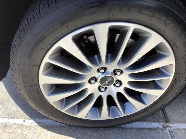 2017 Lincoln MKC Reserve Image 16 of 42