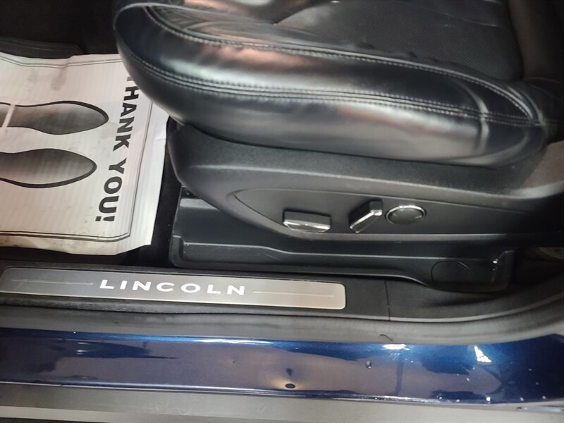 2017 Lincoln MKC Select Image 35 of 43