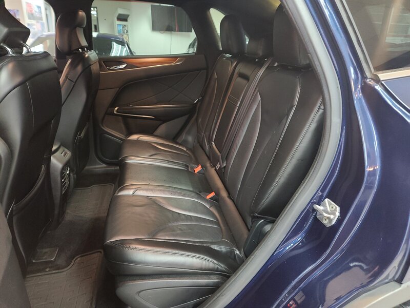 2017 Lincoln MKC Select Image 12 of 43