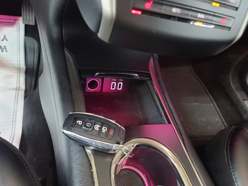 2017 Lincoln MKC Select Image 27 of 43