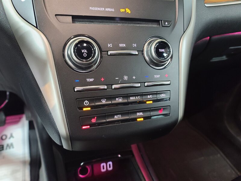 2017 Lincoln MKC Select Image 26 of 43