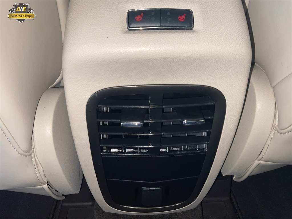 Vehicle image 42 of 59