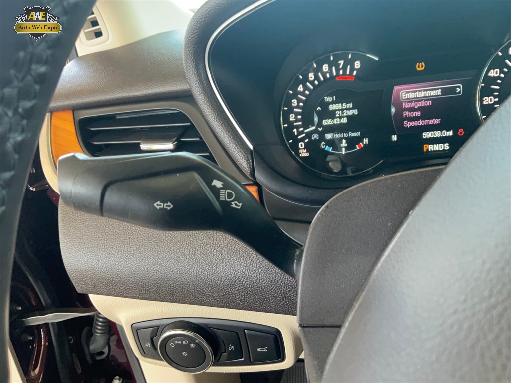 Vehicle image 58 of 59
