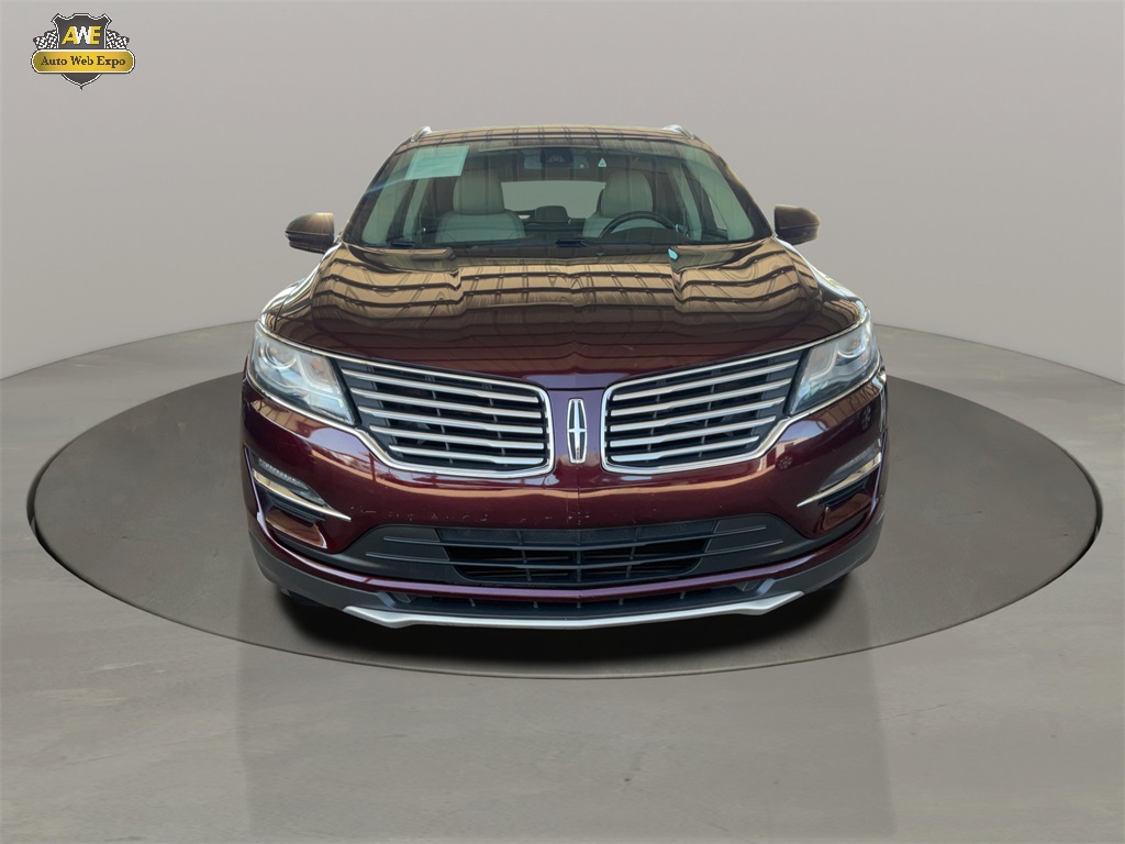 Vehicle image 2 of 59