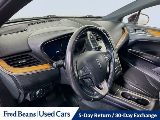 2017 Lincoln MKC Select Image 30 of 33