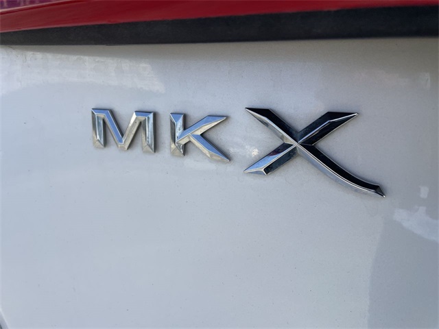 Vehicle image 28 of 36