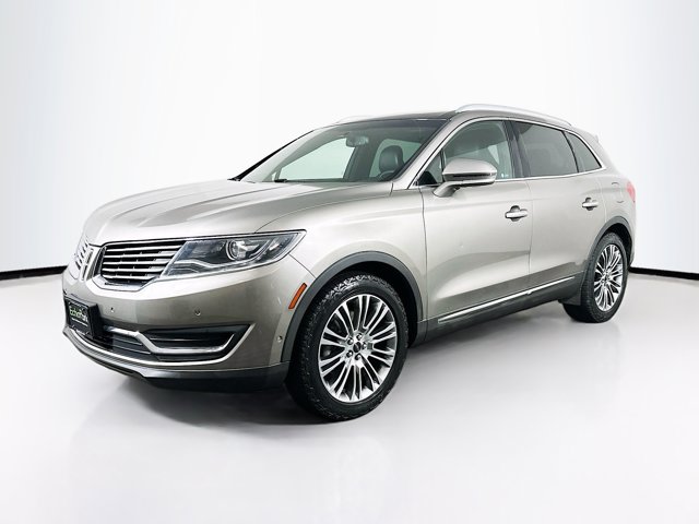 2017 Lincoln MKX Reserve Image 1 of 30