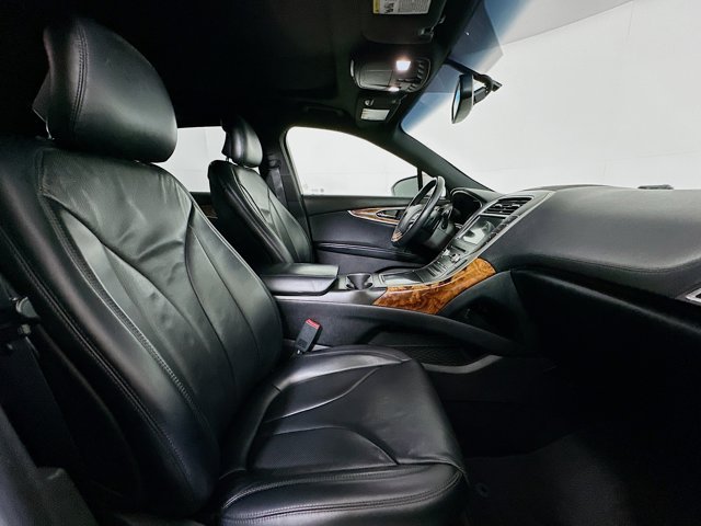 2017 Lincoln MKX Reserve Image 14 of 30