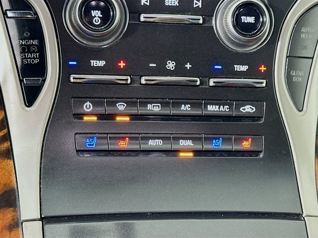 2017 Lincoln MKX Reserve Image 28 of 30