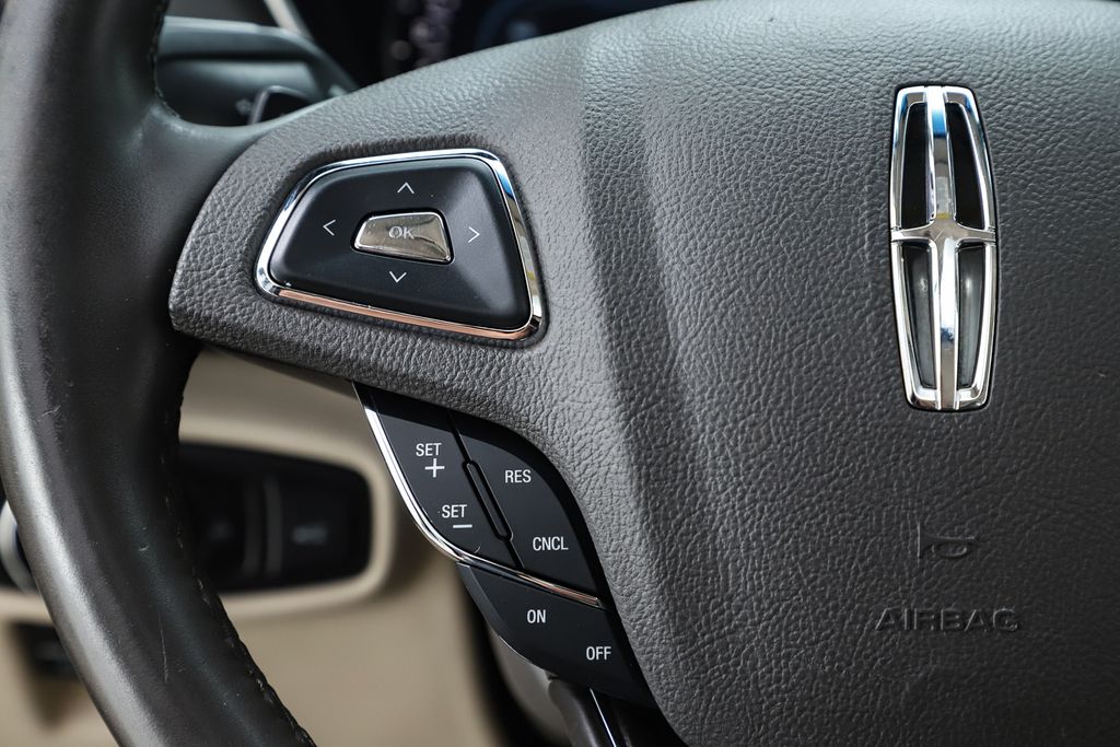 2017 Lincoln MKX Reserve Image 77 of 82