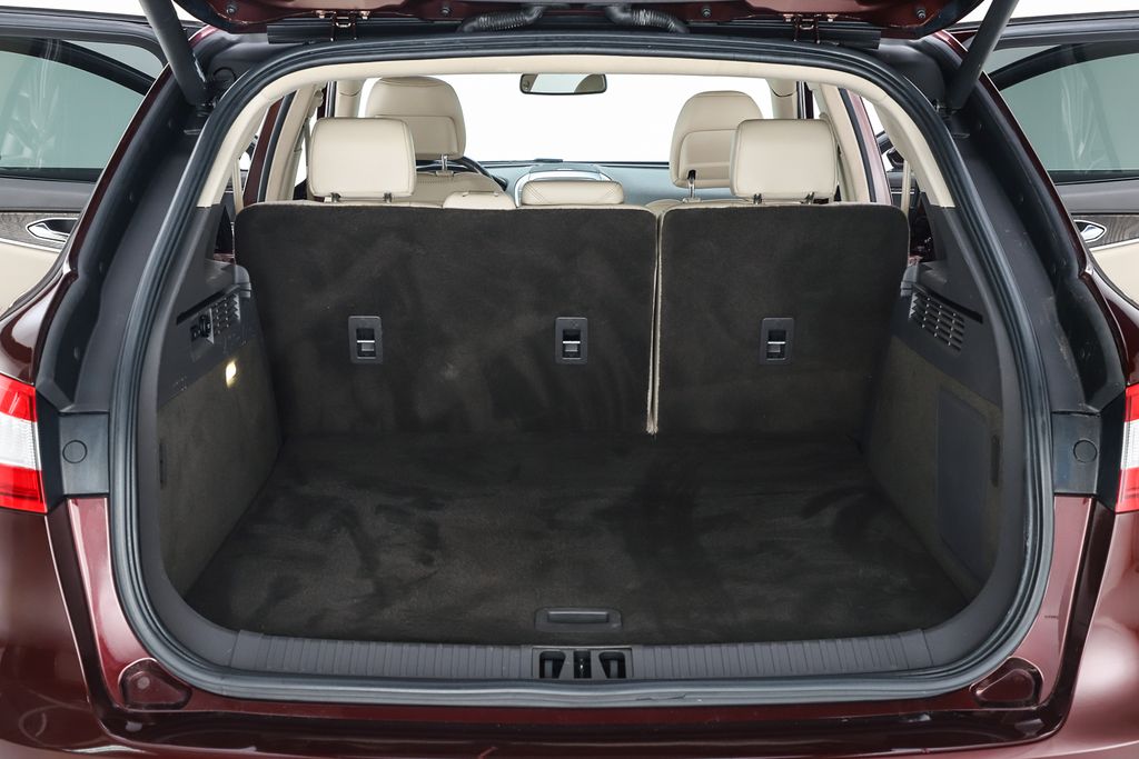 2017 Lincoln MKX Reserve Image 37 of 82