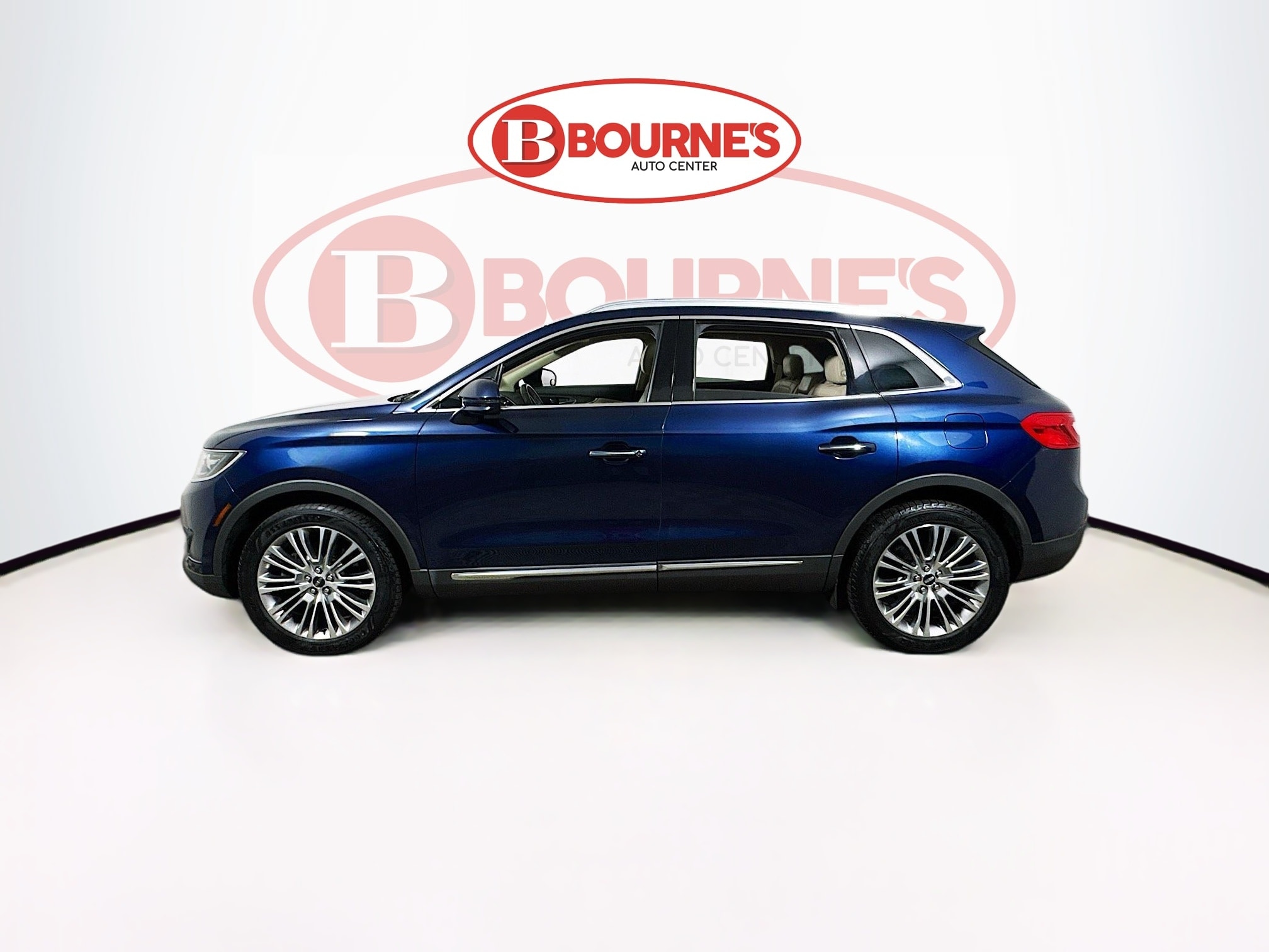 Vehicle image 8 of 32