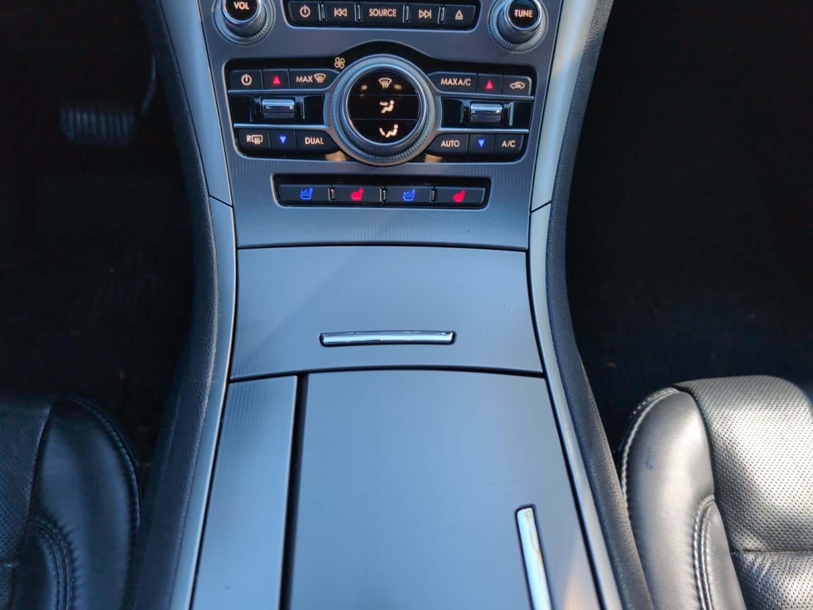 2017 Lincoln MKZ Reserve Image 16 of 22