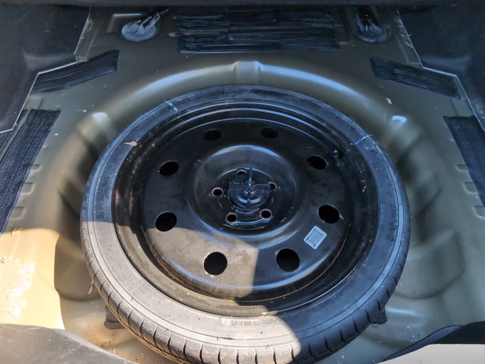 2017 Lincoln MKZ Reserve Image 21 of 22