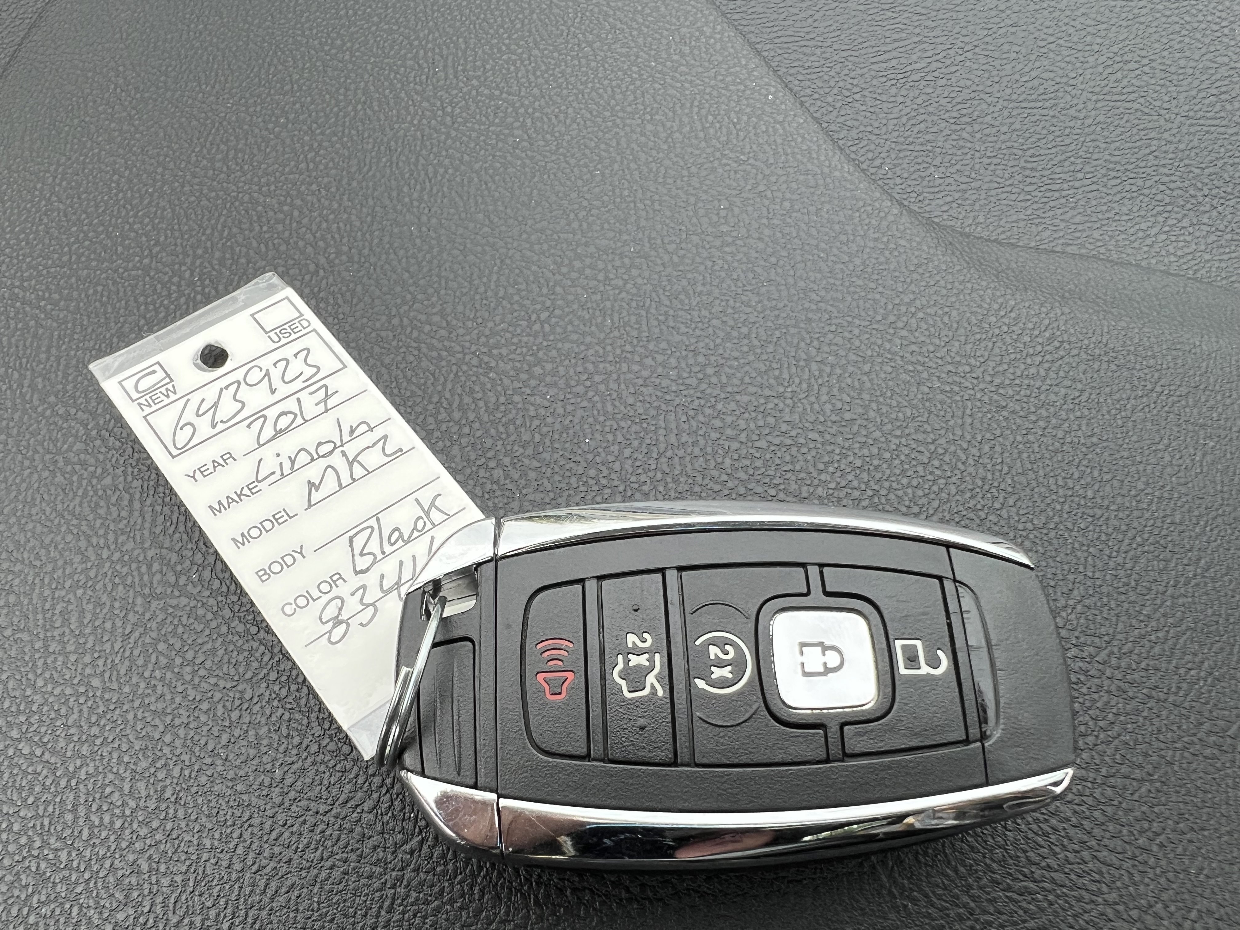 2017 Lincoln MKZ Reserve Image 21 of 32