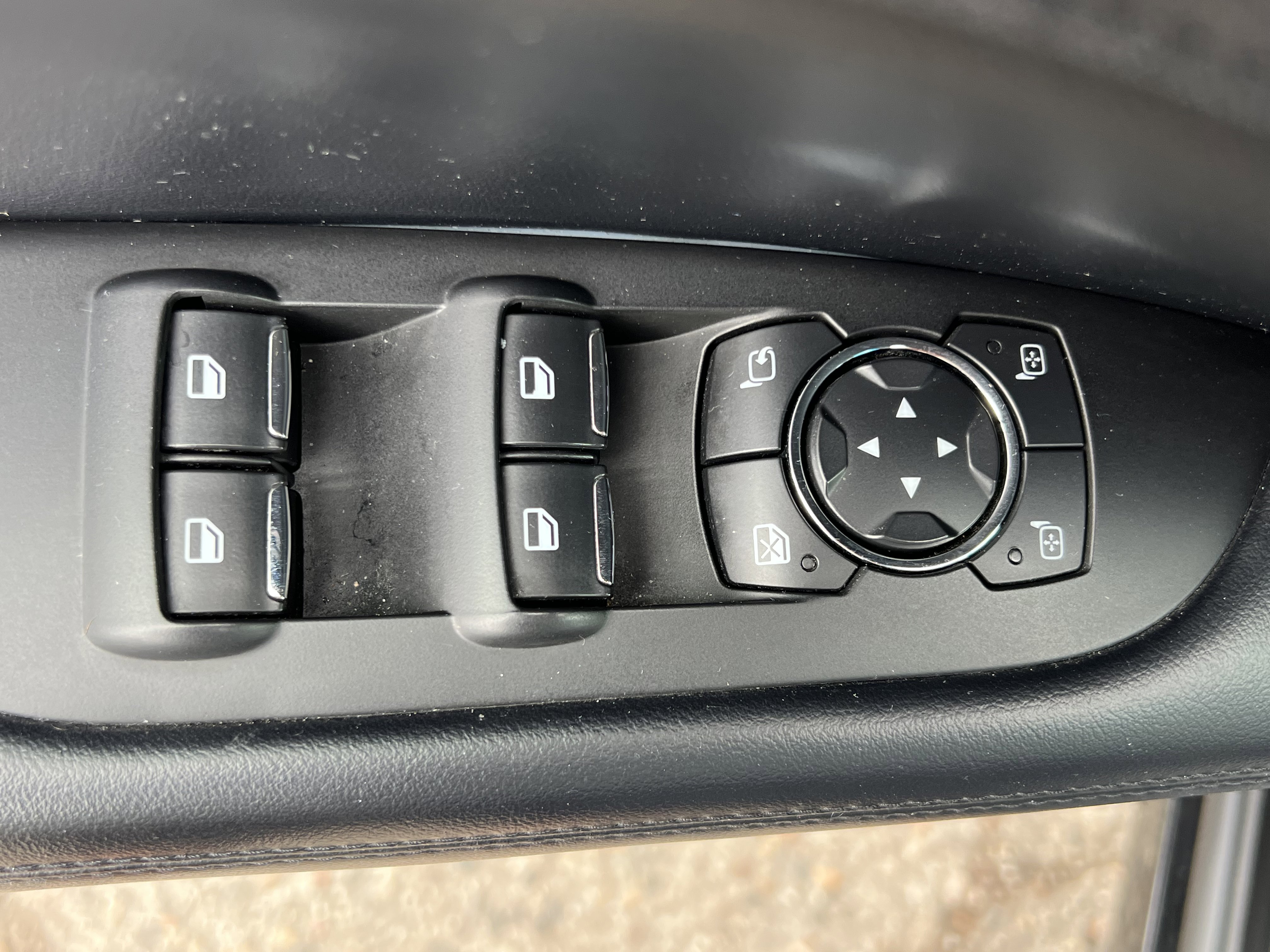 2017 Lincoln MKZ Reserve Image 32 of 32