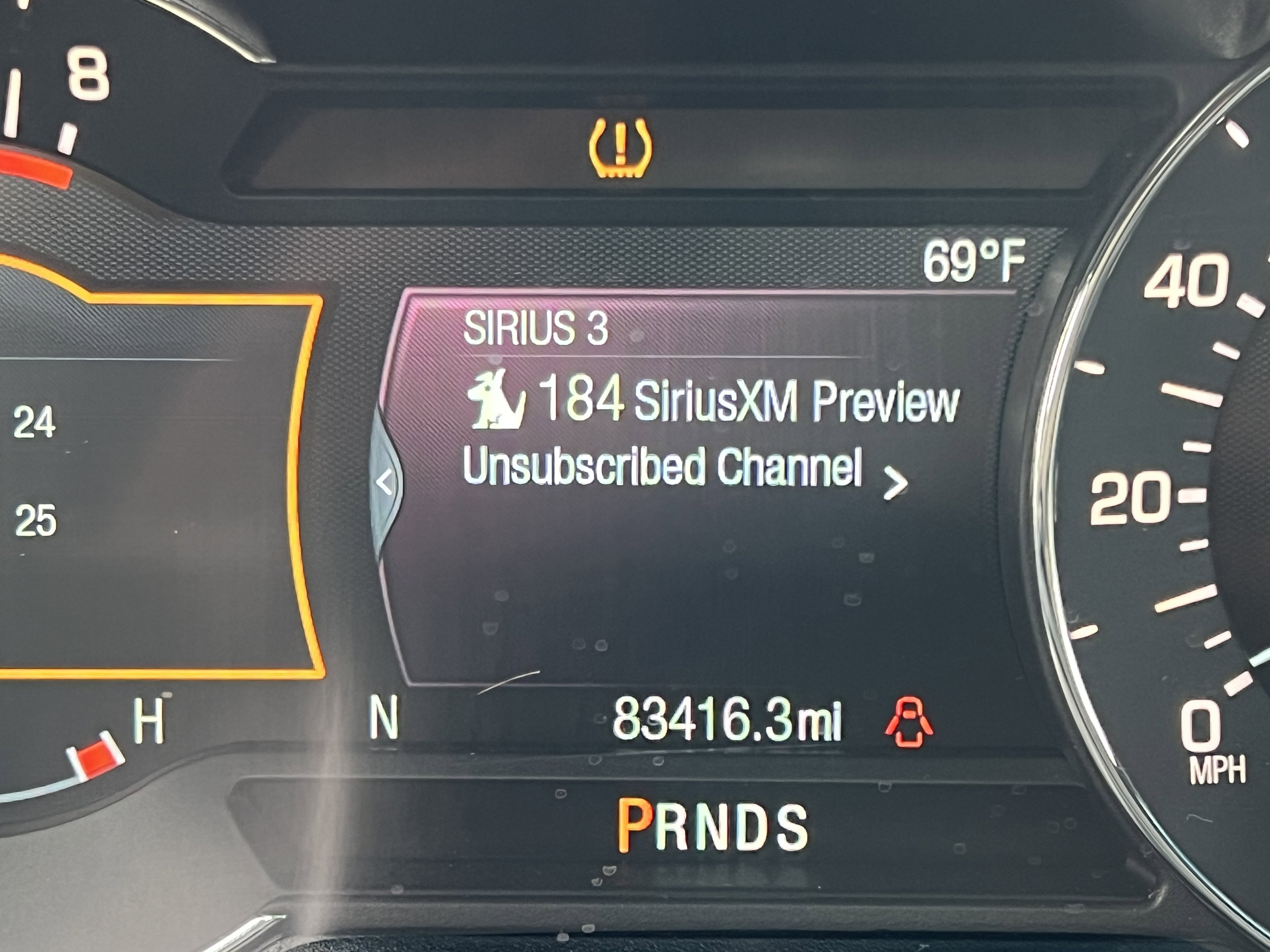 2017 Lincoln MKZ Reserve Image 15 of 32