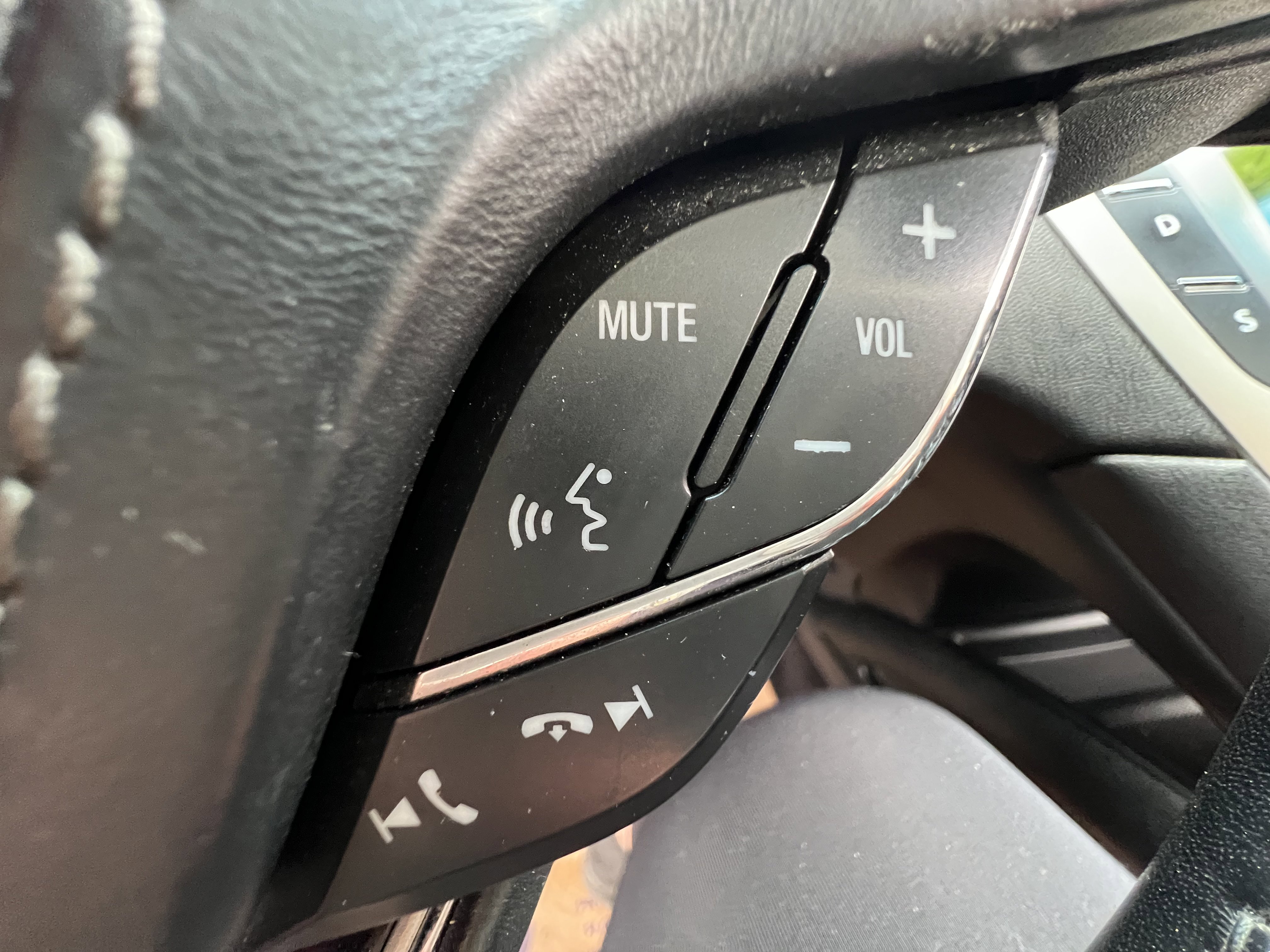 2017 Lincoln MKZ Reserve Image 29 of 32