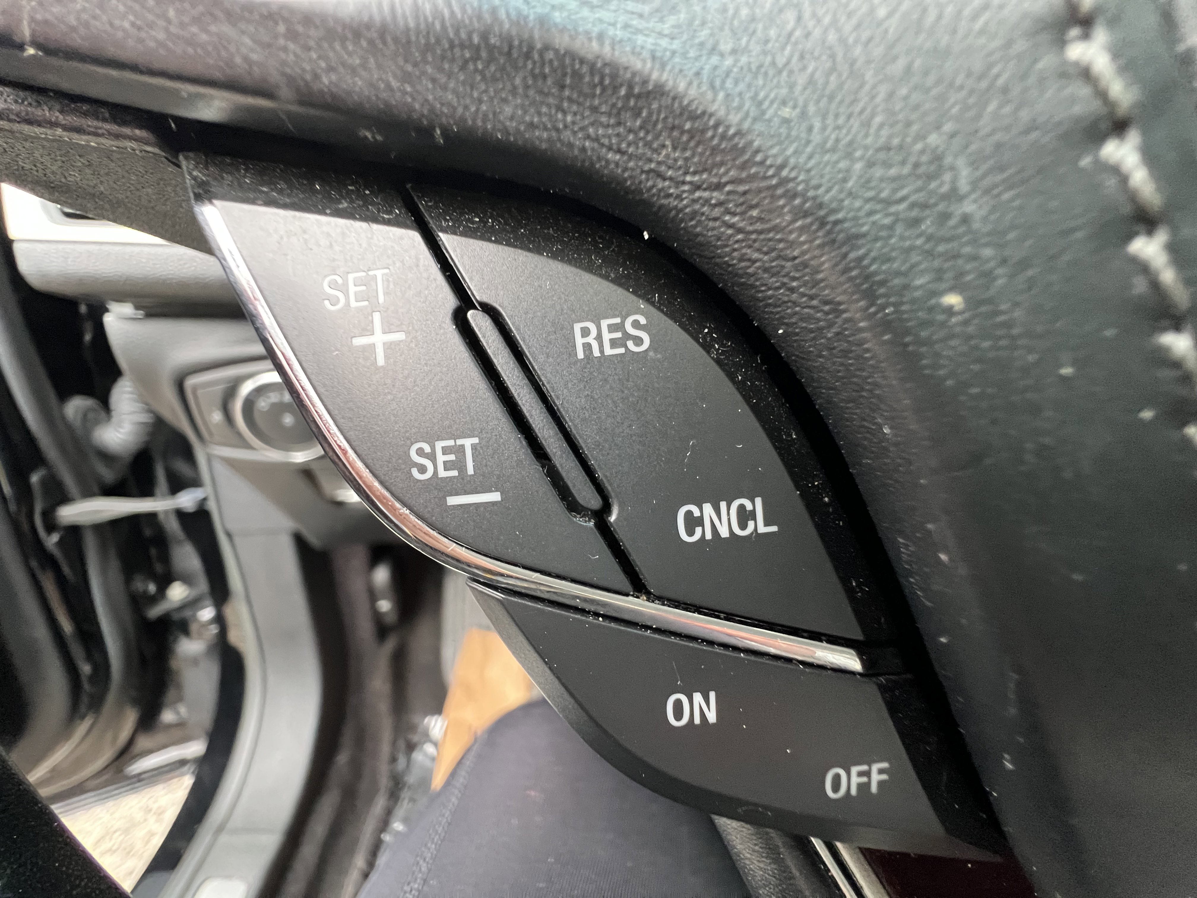 2017 Lincoln MKZ Reserve Image 20 of 32