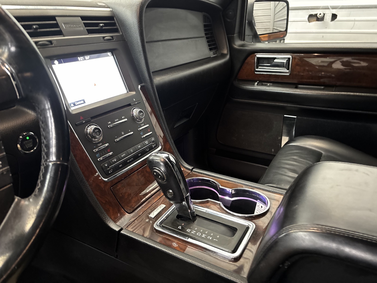 2017 Lincoln Navigator L Select Image 28 of 36