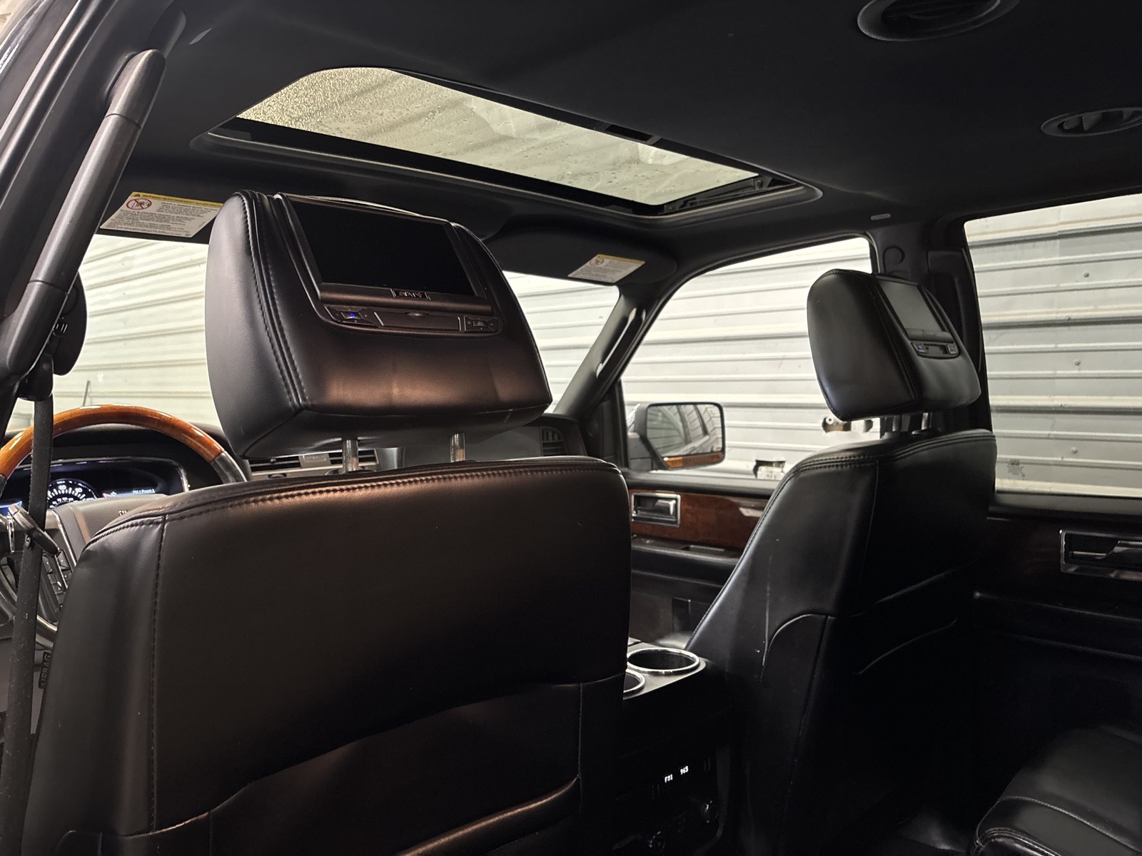 2017 Lincoln Navigator L Select Image 22 of 36