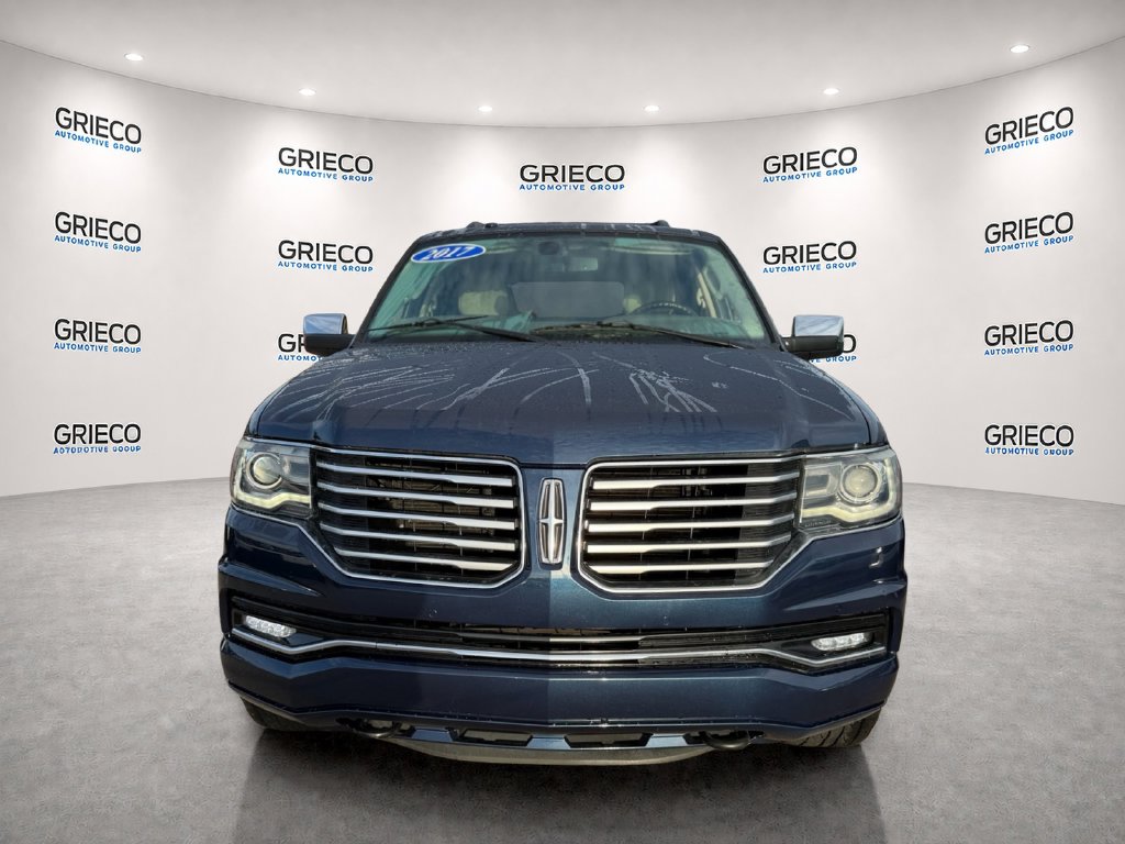 2017 Lincoln Navigator Select Image 3 of 26