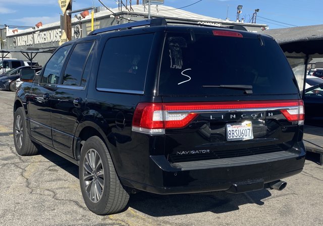 Vehicle image 5 of 24